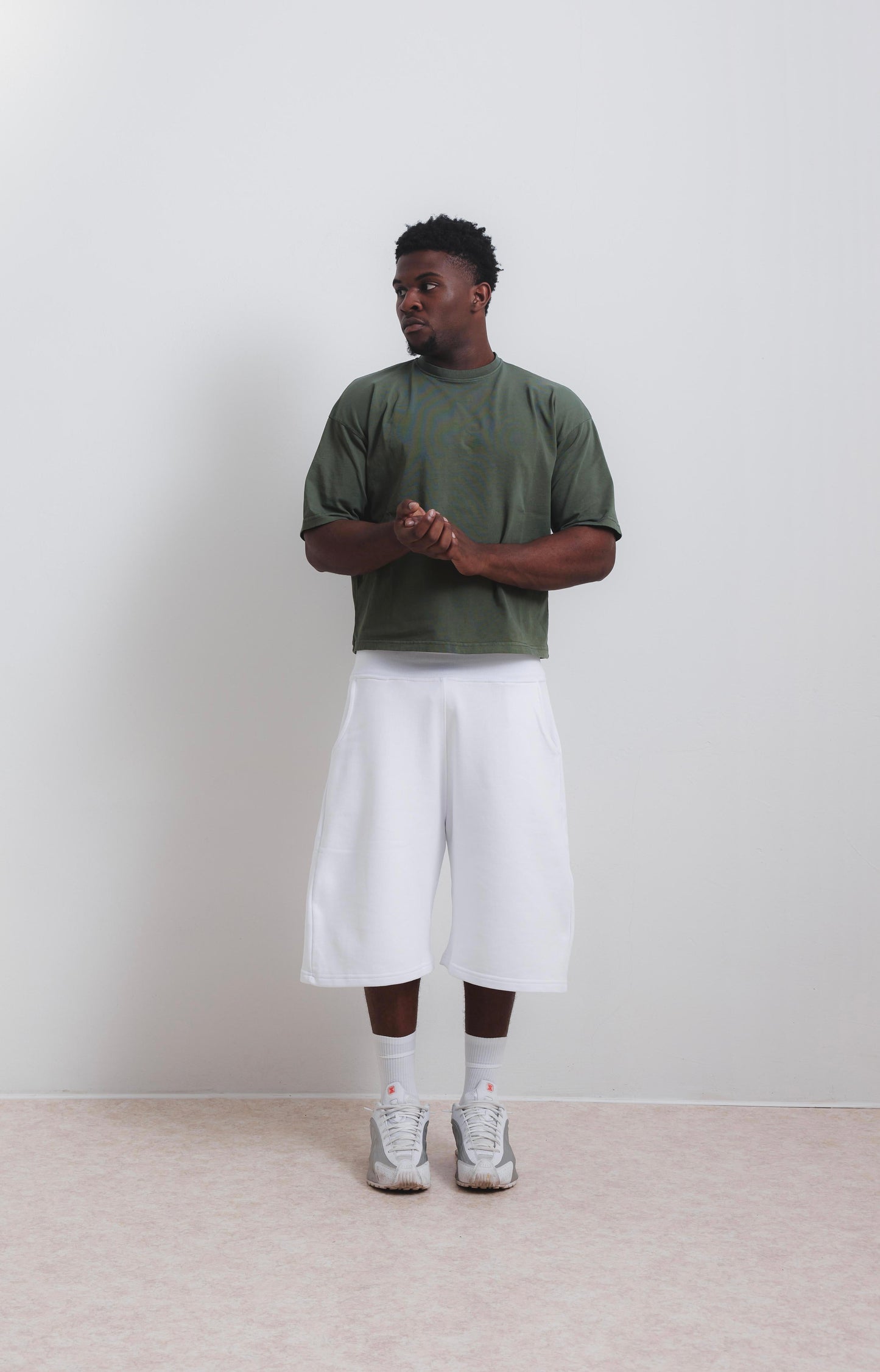 FOREST GREEN EVERYDAY TEE
