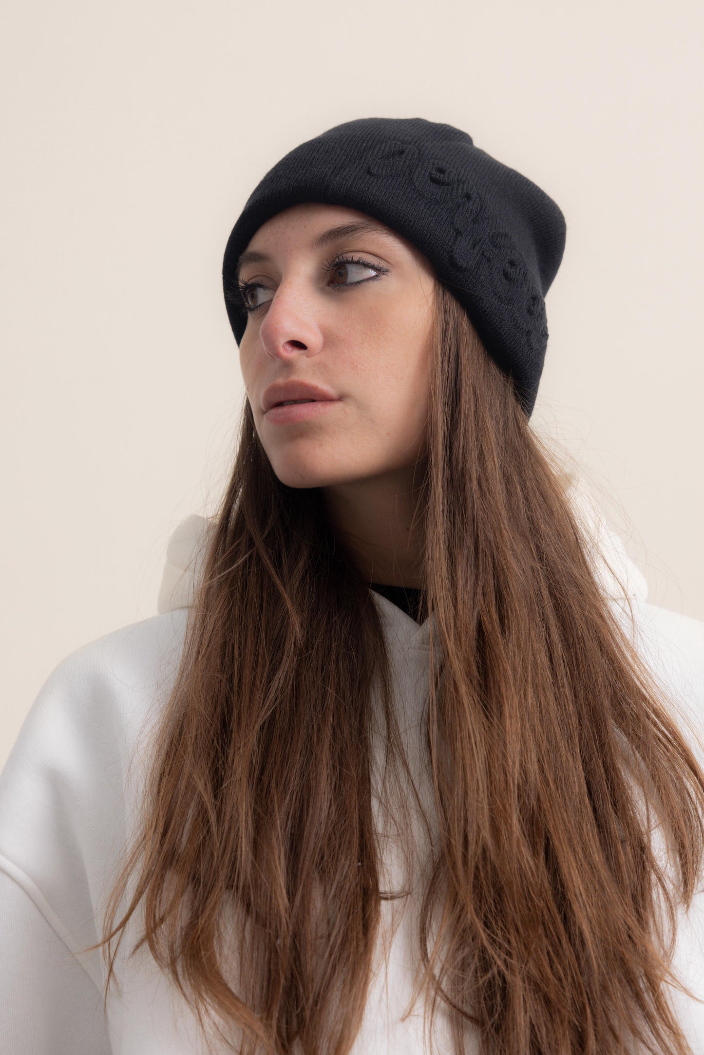 BLACK PERFECT BEANIE