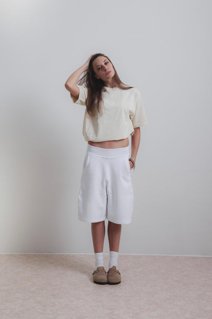 LIGHT SAND EVERYDAY TEE